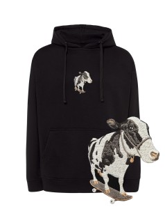  Bluza krowa na desce wyszywana